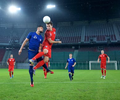 サッカーの競り合いに勝つ方法やコツを徹底解説 Kencoco ケンココ