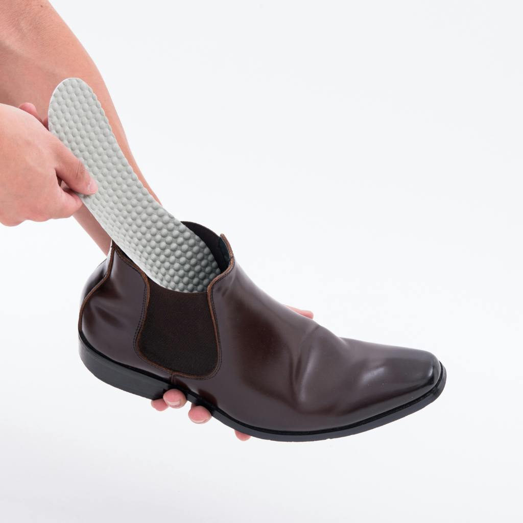 男性用磁気インソール 磁気療法フットマッサージャーシューパッド 痛みを和らげるためのフットセラピーリフレクソロジー磁気靴インソール 29cm  11.42インチ 【87%OFF!】
