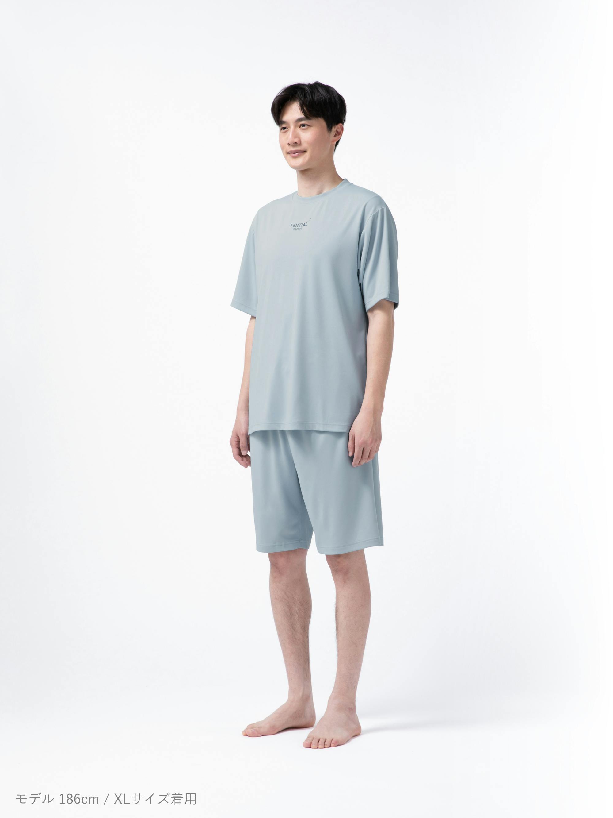 BAKUNE Dry 半袖Tシャツとショートパンツのセット Mサイズ ミント色 BAKUNE Dry 半袖Tシャツとショートパンツのセット Mサイズ