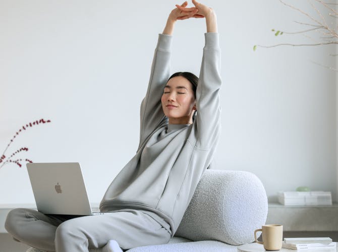 ソフトストレッチ】クルーネックプルオーバー | TENTIAL公式オンライン